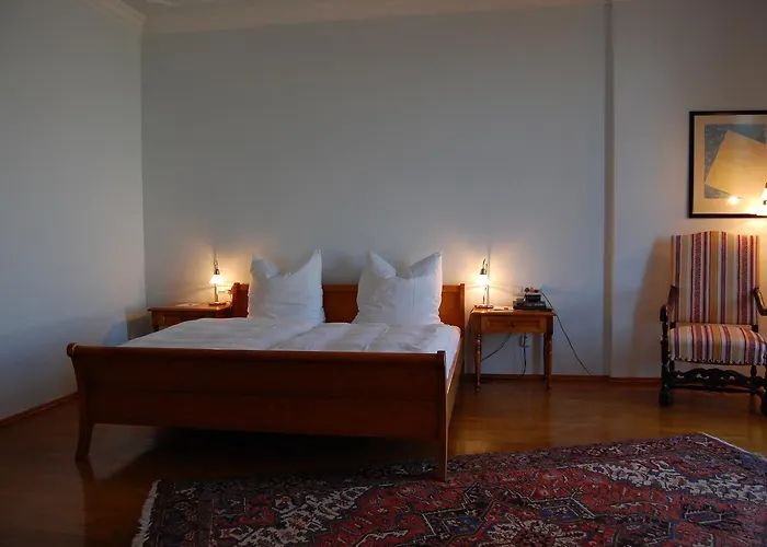 Domane Mechtildshausen Hotel *